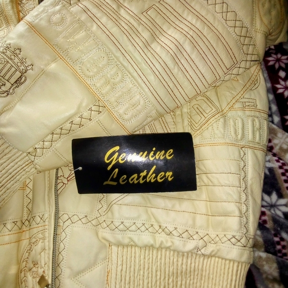 World Tour Embroidered Graphics Removable Hooded Leather Jacket Men's 2XL Cream - Picture 13 of 13